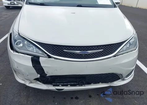 2017 Chrysler Pacifica Limited из США, поврежденный, VIN 2C4RC1GG5HR570312